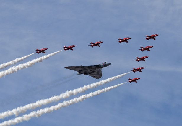Red Arrows and Vulcan Flypast, Southport Airshow